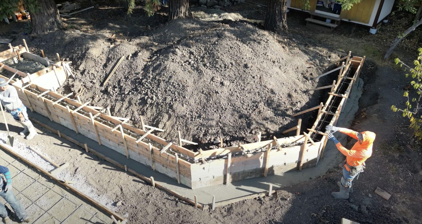 Concrete foundation construction in Hudson NH